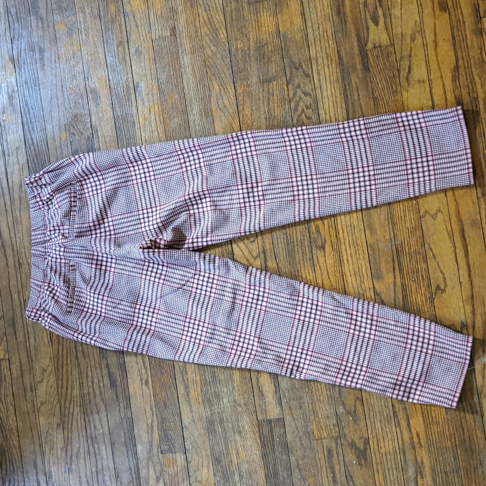 Old Navy pixie pants - Picture 3 of 4